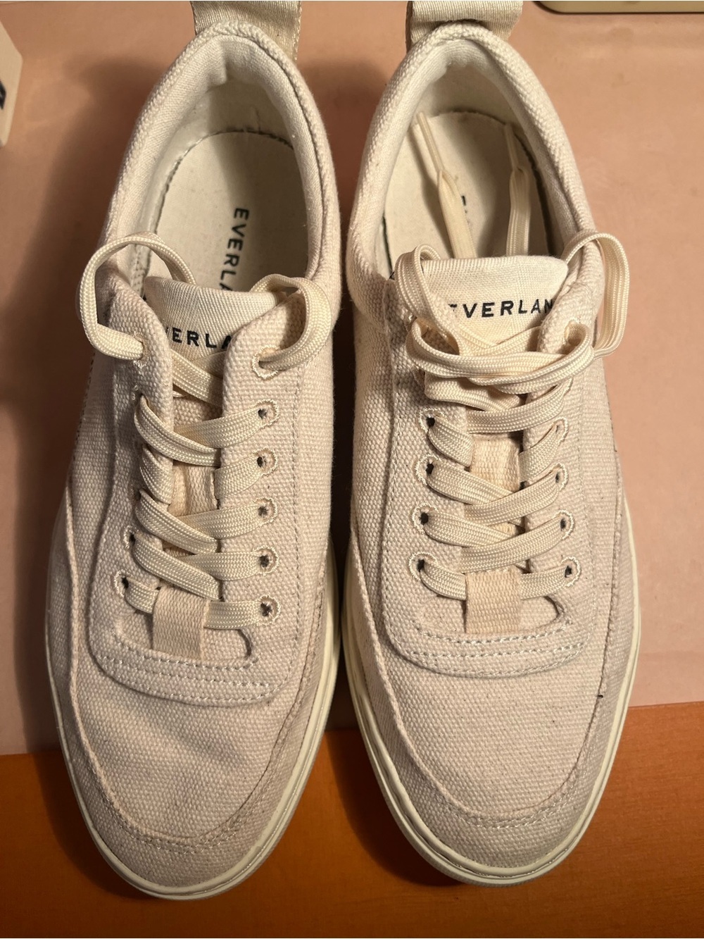 Everlane women’s size 7 Off-White Canvas Sneakers ⛳️⛳️